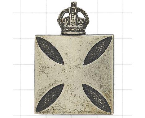 Royal Army Chaplains Department WW1 silvered cap badge. Die-cast blackened crowned cross example with silvered highlights.   