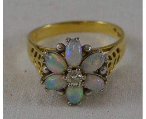 9ct Opal floral set ring 