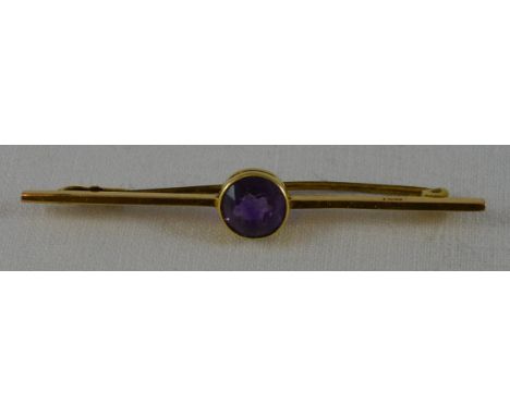 15ct Amethyst set bar brooch 