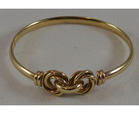 9ct Gold bangle 
