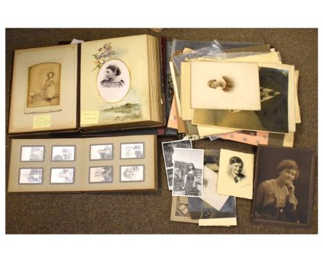 Box containing an assortment of late 19th and early 20th Century photograph albums, loose portrait photographs etc  