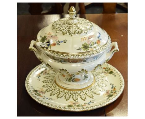 Late 20th Century Italian pottery circular tureen and ladle with stand, having relief moulded gilt acanthus decoration and ha