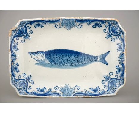 A Dutch Delft blue and white rectangular herring dish, 18th C. Dim.: 24 x 16,5 cmMarked for Anthony Pennis, owner of De Twee 