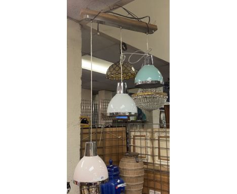 RETRO HANGING CHANDELIER