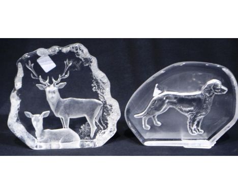 Two glass animal paperweights, Mats Jonsson stag and dog, tallest H: 16 cm. P&amp;P Group 2 (£18+VAT for the first lot and £3