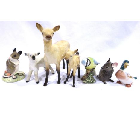 Two Beswick mice, two deer and two birds, largest L: 16 cm. No cracks or chips. P&amp;P Group 2 (£18+VAT for the first lot an