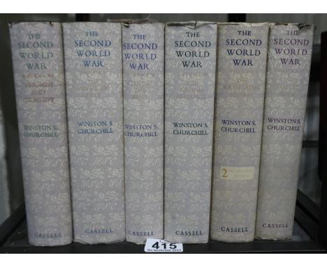 Winston Churchill; The Second World War in six volumes. P&amp;P Group 2 (£18+VAT for the first lot and £3+VAT for subsequent 