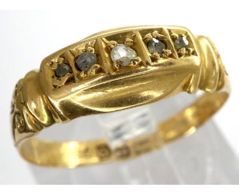 18ct gold dress ring set with five diamonds, size M/N, 1.8g. P&amp;P Group 1 (£14+VAT for the first lot and £1+VAT for subseq