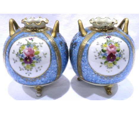 Pair of Noritake bulbous vases, H: 12 cm, no cracks or chips. P&amp;P Group 2 (£18+VAT for the first lot and £3+VAT for subse