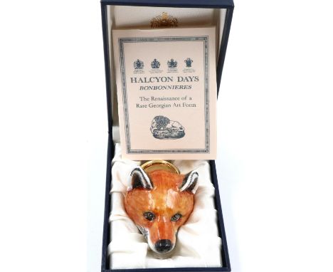 Halcyon Days porcelain fox head stirrup cup from the Bonbonnieres series, with certificate and boxed, L: 70 mm. Glaze and pai