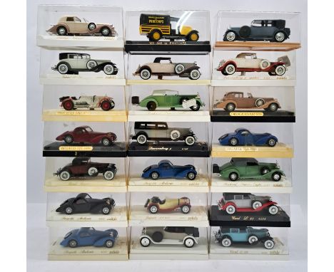 Solido, a boxed mainly "Age D'Or" 1:43 scale Classic vehicle group to include 4035 Duesenberg J Spider, 4088 Bugatti Atalante