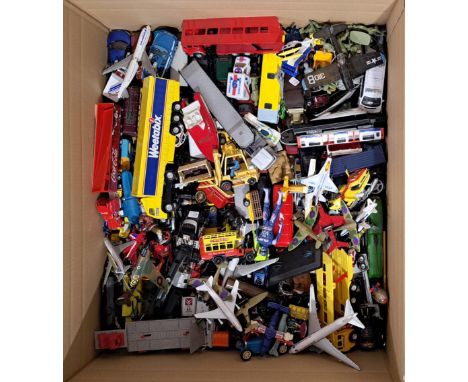 Matchbox, Corgi, Oxford Diecast and similar, a large constructed unboxed group. Conditions generally appear Poor to Good. See