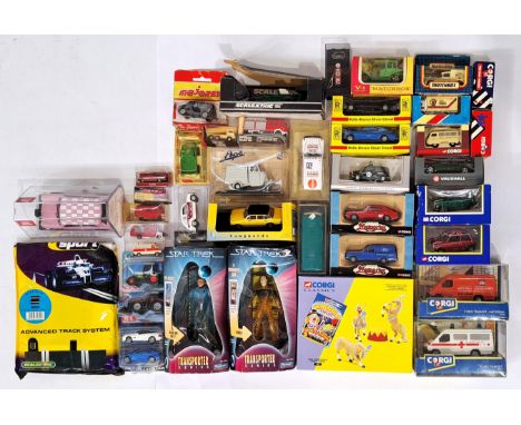 Matchbox, Corgi, Preiser, Star Trek and similar, a boxed group to include Matchbox MB-38 Ford Model A, Playmates Star Trek Tr
