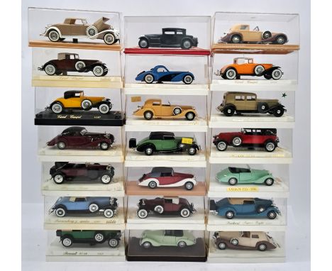 Solido, a boxed mainly "Age D'Or" 1:43 scale Classic vehicle group to include 4037 Packard Super-Eight, 4145 Hispano Suiza ot