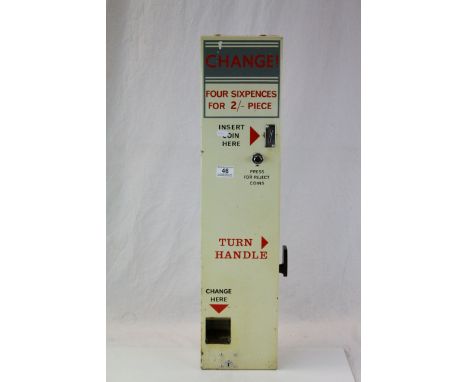 Vintage Arcade Coin change Machine 2/- to four Sixpences, measures approx 78 x 18 x 11.5cm