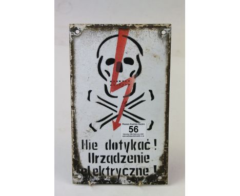 Vintage Enamel Sign with Skull &amp; Crossbones ' Hie dotykcic Iizqdzeinie elektryczne ! ' 25cms x 15cms