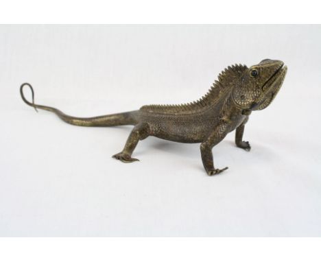 Early 20th Century bronze/brass lizard with press button articulated mouth, possibly for business cards 