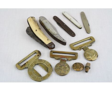 Vintage Military Belt Buckle parts inc Welsh Regiment plus 5 Pocket Knives