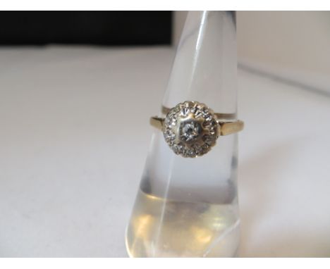 18ct Gold diamond ring. Size: K/L. Gross weight: 2.6g