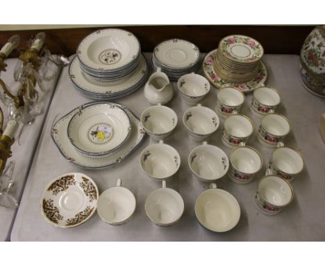 A quantity of Royal Doulton 'Old Colony' tea and dinnerware and Royal Worcester 'Royal Garden' coffeeware