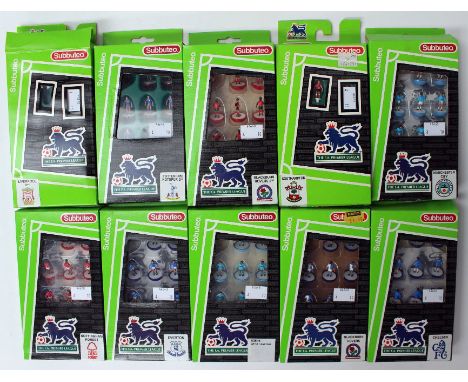 Subbuteo: A collection of ten 1995 F.A. Premier League teams complete in box to include: Liverpool 2nd "no. 63742", Southampt