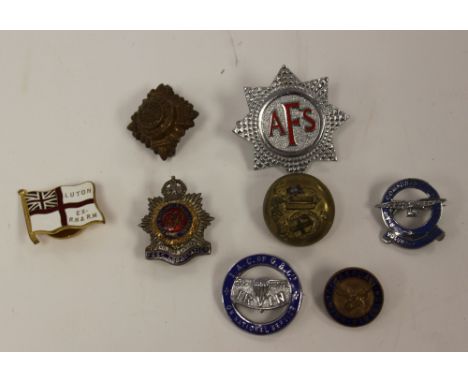 WW2 British Irvin Parachute Company workers "On National Service"badge in enamels: RAF Comforts Committee Voluntary Workers b