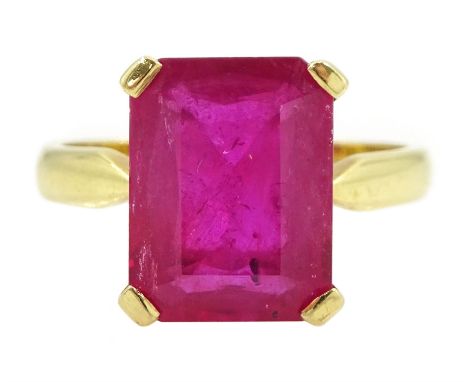 18ct gold single stone emerald cut ruby ring, hallmarked, ruby approx 5.25 caratCondition Report:Approx 6.8gm, size R-S, ruby