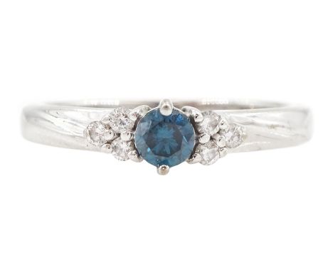 18ct white gold seven stone, round brilliant cut blue and white diamond ring, hallmarked, blue diamond approx 0.20 caratCondi