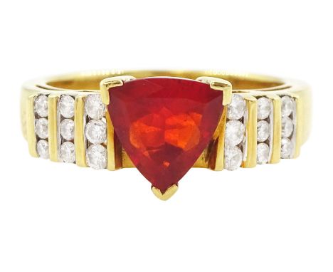 18ct gold single stone trilliant cut fire opal and round brilliant cut diamond ring by Iliana, hallmarked, opal approx 0.65 c