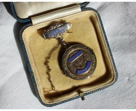 A silver gilt Past Presidents jewel for the Divisional Union of Wales South of the International Soroptimist Society, issued 