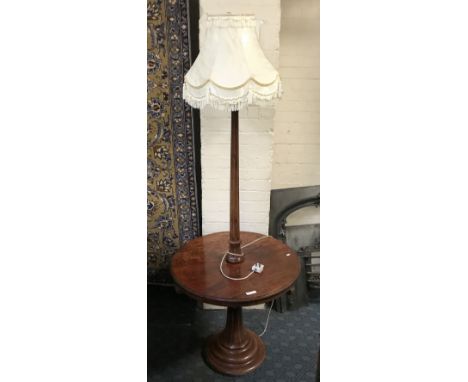 MAHOGANY TABLE WITH LAMP