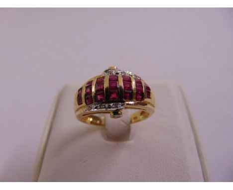 14ct yellow gold ruby and diamond ring, approx total weight 4.3g