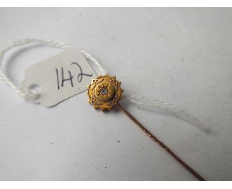 15ct gold diamond set stick pin     