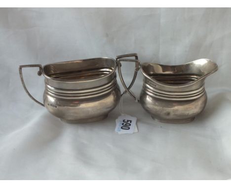 Cream jug and sugar basin, en-suite to the previous lot, 264g. 