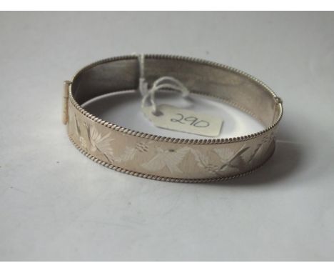 Silver hinged bangle       