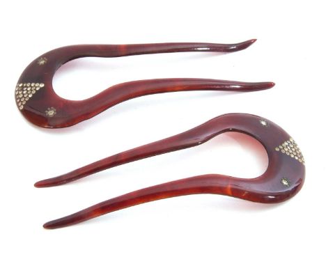 Pair of vintage tortoiseshell hair slides, each highlighted with small pastes, 12cm long
