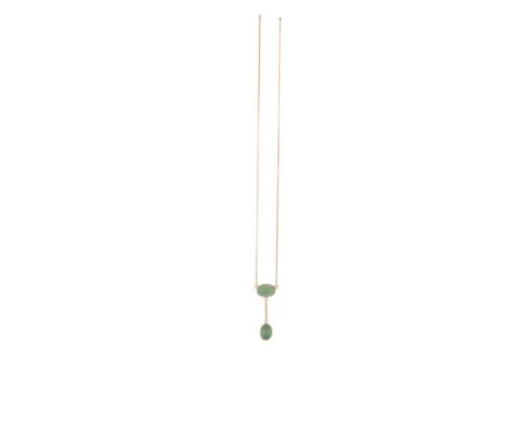 ***PLEASE NOTE THIS ITEM CONTAINS OR IS MADE OF CORAL***A CORAL NECKLACE, set with a double strand salmon coral chip necklace