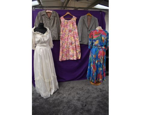 A mixed lot of vintage ladies clothing.