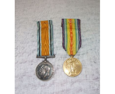 A FIRST WORLD WAR PAIR; '488285 SPR. F. READE. R. E.'