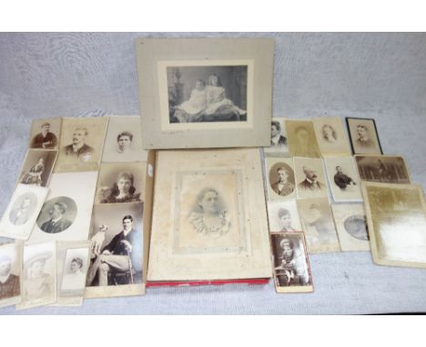 A COLLECTION OF VICTORIAN CABINET PORTRAIT PHOTOGRAPHS