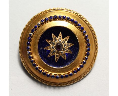 A VICTORIAN 15CT GOLD, ENAMEL, SAPPHIRE AND DIAMOND CIRCULAR BROOCH.