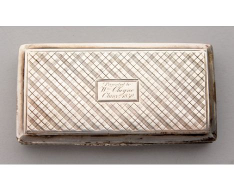 A NATHANIEL MILLS VICTORIAN SNUFF BOX, crosshatch design, with presentation inscription. 2.75ins long.