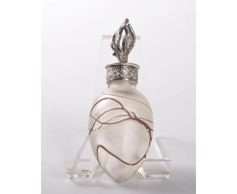 A GOOD ART NOUVEAU "LOETZ" CRYSTAL PERFUME BOTTLE with deep red scroll decoration, silver cap with Russian hallmarks.  8cms. 