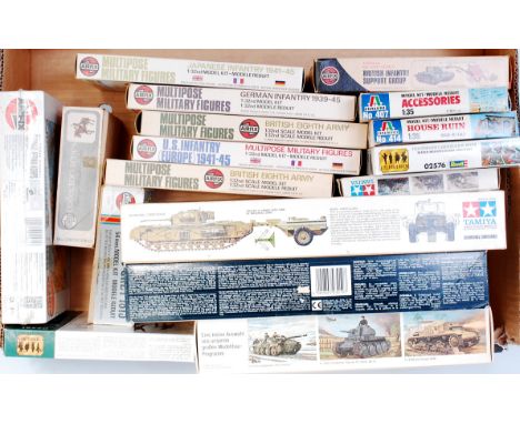 Airfix, Revell, Italeri and Figuren Military Figure and Vehicle Group, 17 examples, 1 set appears to have been started (Airfi