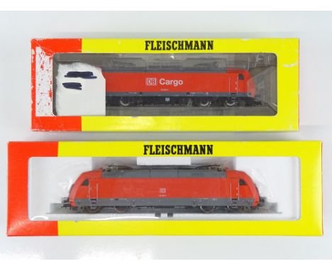 A pair of HO Gauge German Outline electric locomotives by FLEISCHMANN comprising 4320 and 4355 - Vendor advises DCC fitted - 