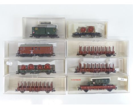 A mixed group of HO Gauge freight wagons by FLEISCHMANN - VG/E in G boxes (8)