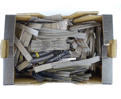 A tray containing a large quantity of HO Gauge track - mostly FLEISCHMANN Profi - G (unboxed) (Q)