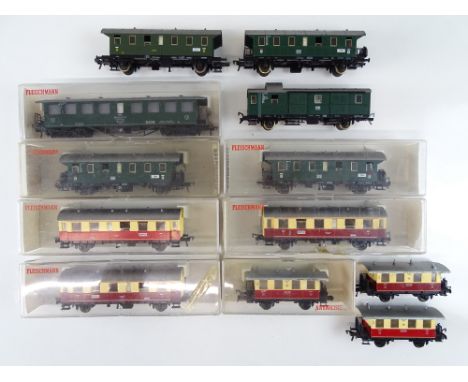 A group of HO Gauge German Outline branch line 4 wheel and bogie passenger coaches by FLEISCHMANN - F/G in G boxes (where box