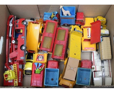 CORGI DIE-CAST VEHICLES MAINLY CIRCUS RELATED including; John Richard Pinder Circus, Land Rover with tannoy, dog trailers, Ci