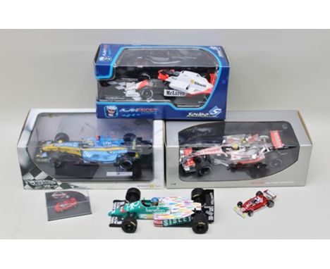 HOT WHEELS RACING DIE-CAST RENAULT F1 TEAM MODEL VEHICLE, driver Fernando Alonso, Solido model of the Prost collection Mclare